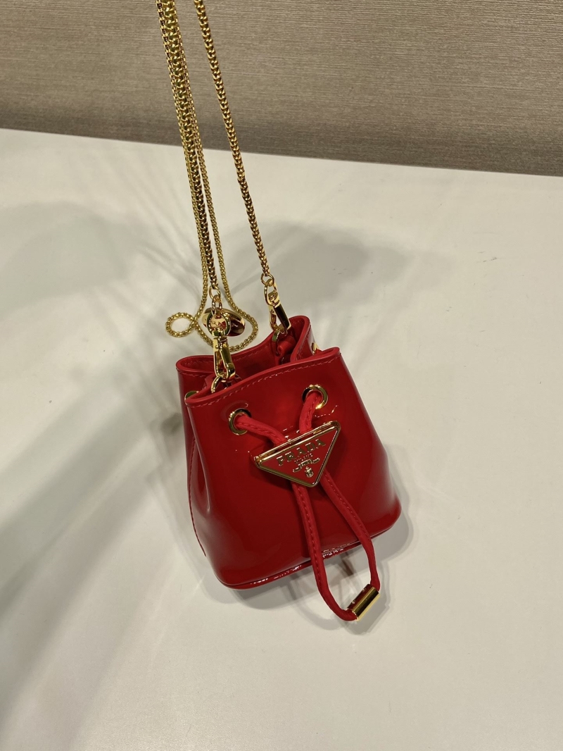 Pra*a bucket bags